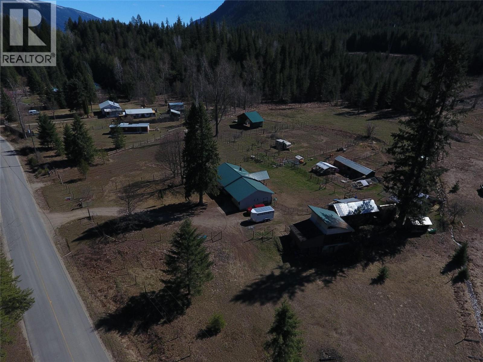 4085 Passmore Upper Road, Winlaw, British Columbia  V0G 2J0 - Photo 4 - 10372446