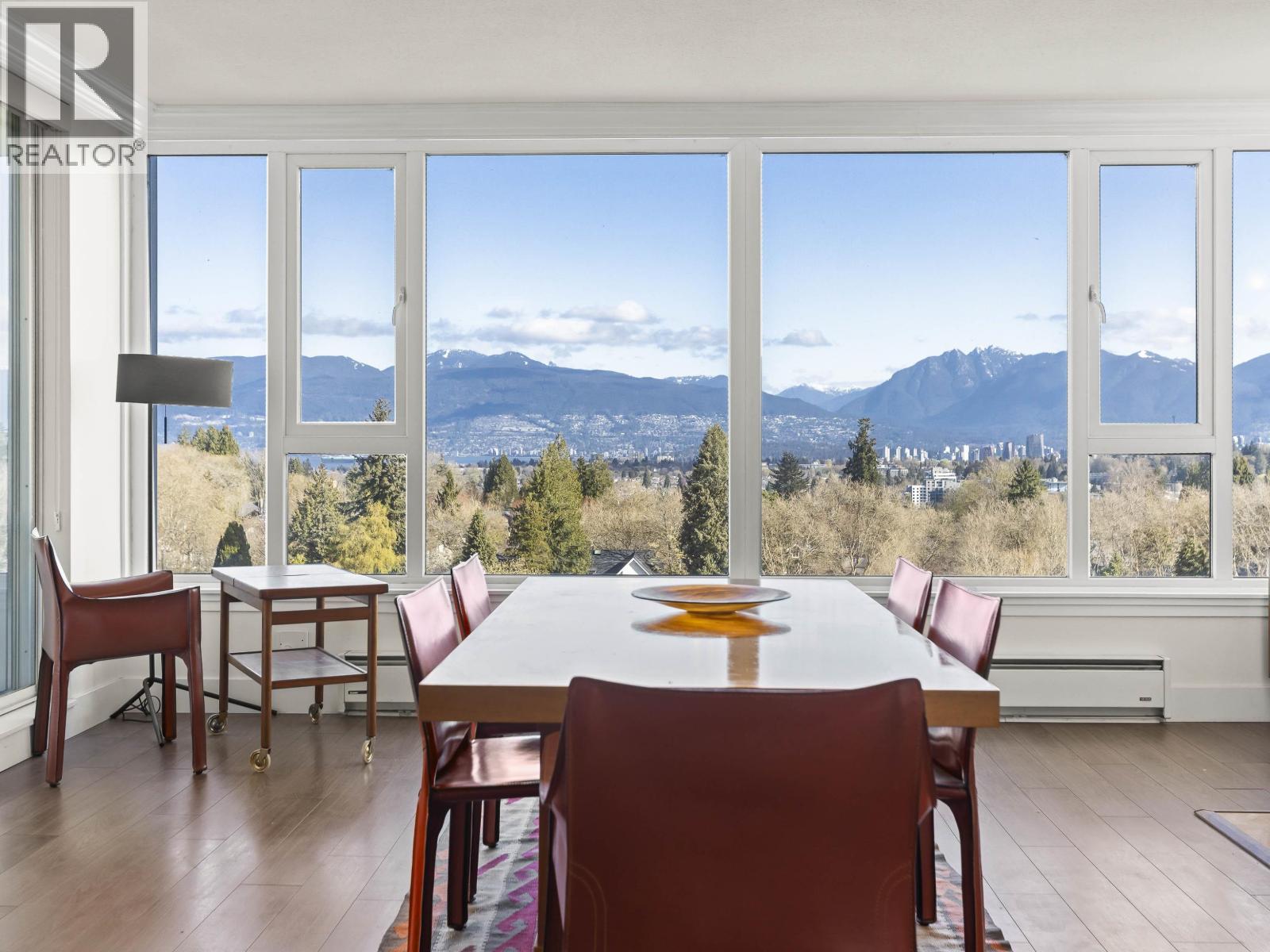 1102 5425 YEW STREET, Vancouver, British Columbia