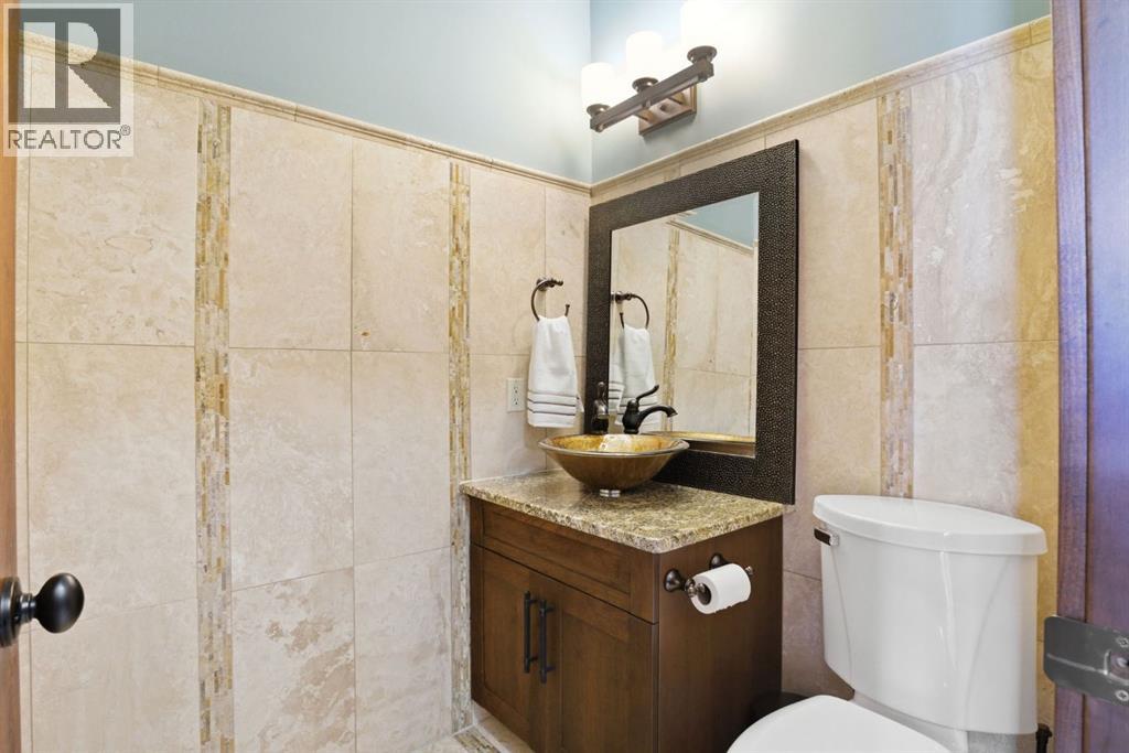 17 Hawks Landing Drive, Priddis Greens, Alberta  T0L 1W0 - Photo 33 - A2294503