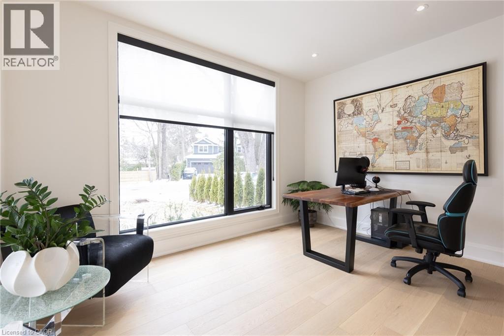 540 Patricia Drive, Oakville, Ontario  L6K 1M2 - Photo 17 - 40814197