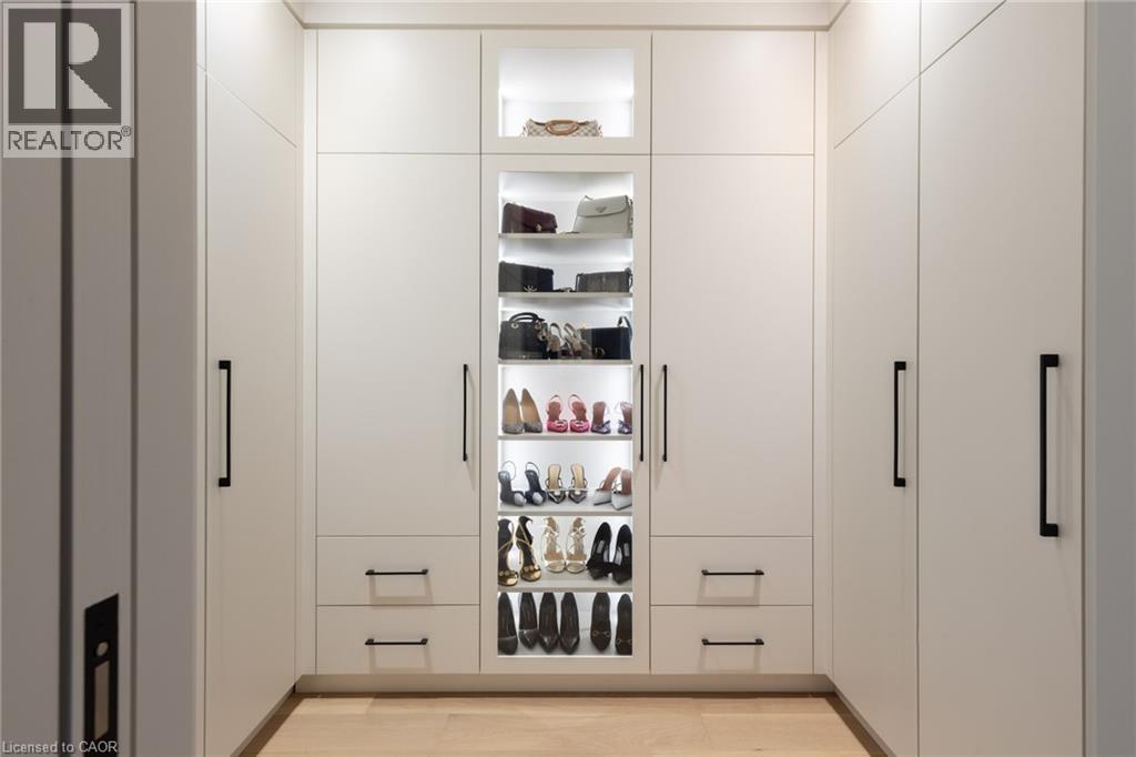 540 Patricia Drive, Oakville, Ontario  L6K 1M2 - Photo 24 - 40814197