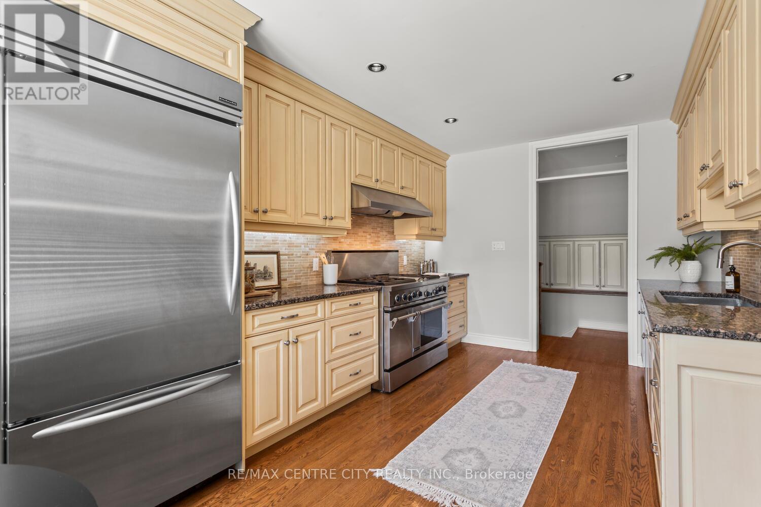 396 Victoria Street, London East, Ontario  N5Y 4A9 - Photo 17 - X12979748