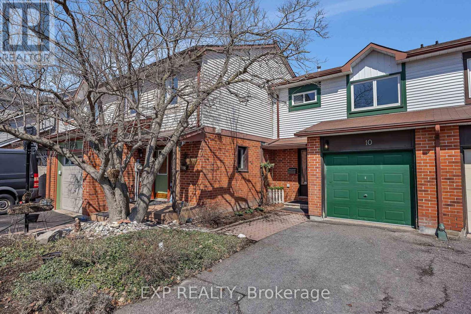 10 GREENBORO CRESCENT, Ottawa, Ontario