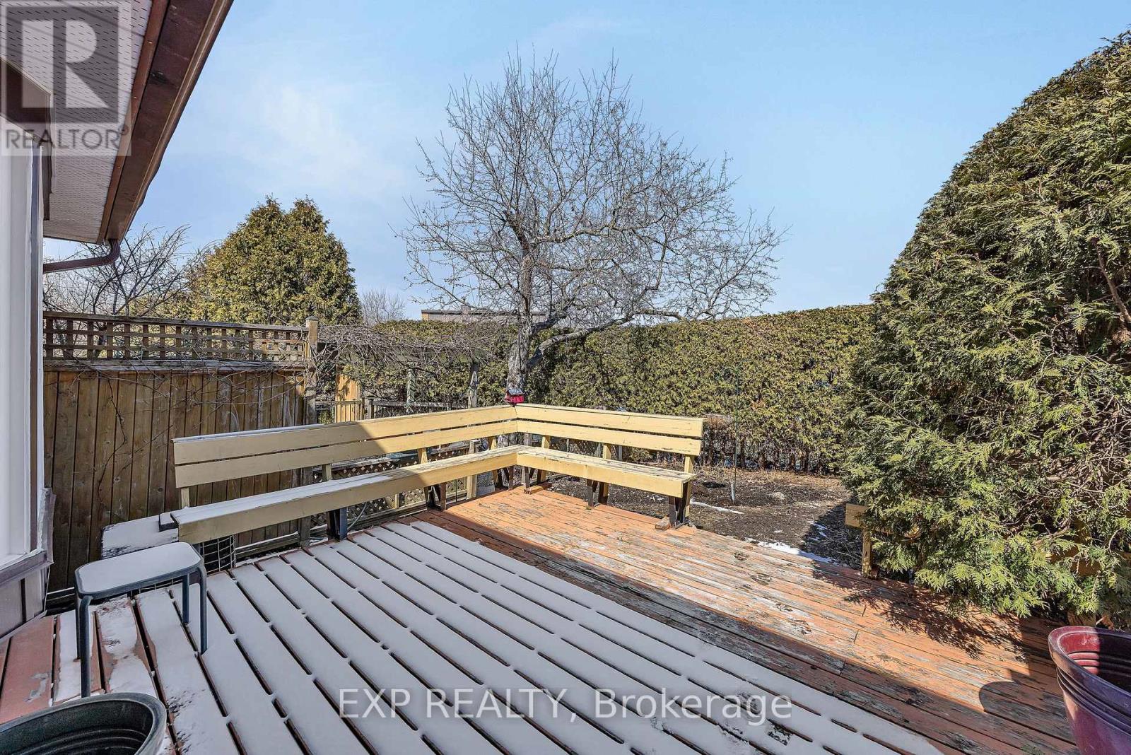 10 Greenboro Crescent, Ottawa, Ontario  K1T 1W5 - Photo 15 - X12979674