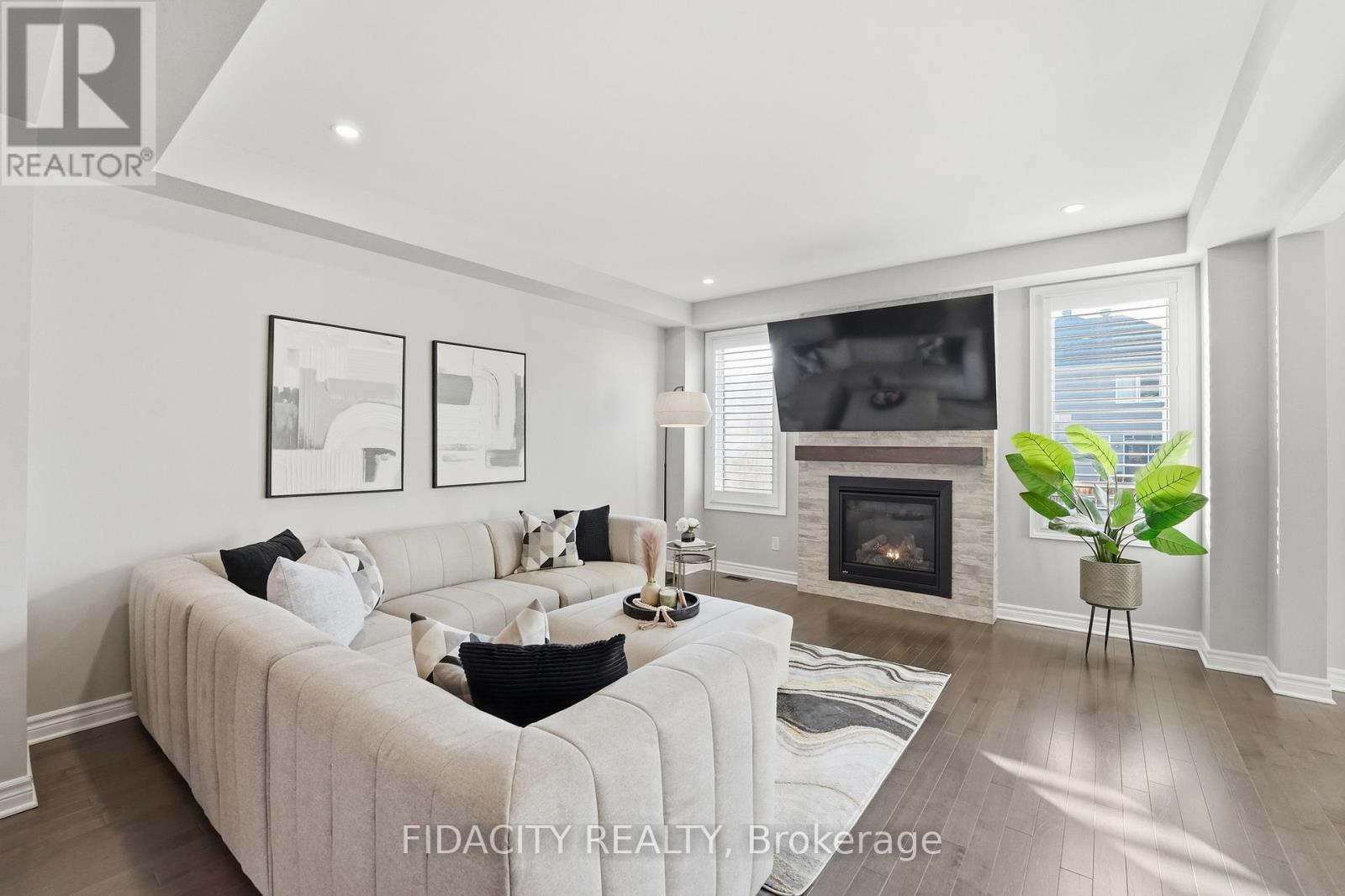 194 Kimpton Drive, Ottawa, Ontario  K2S 2H9 - Photo 11 - X12979688