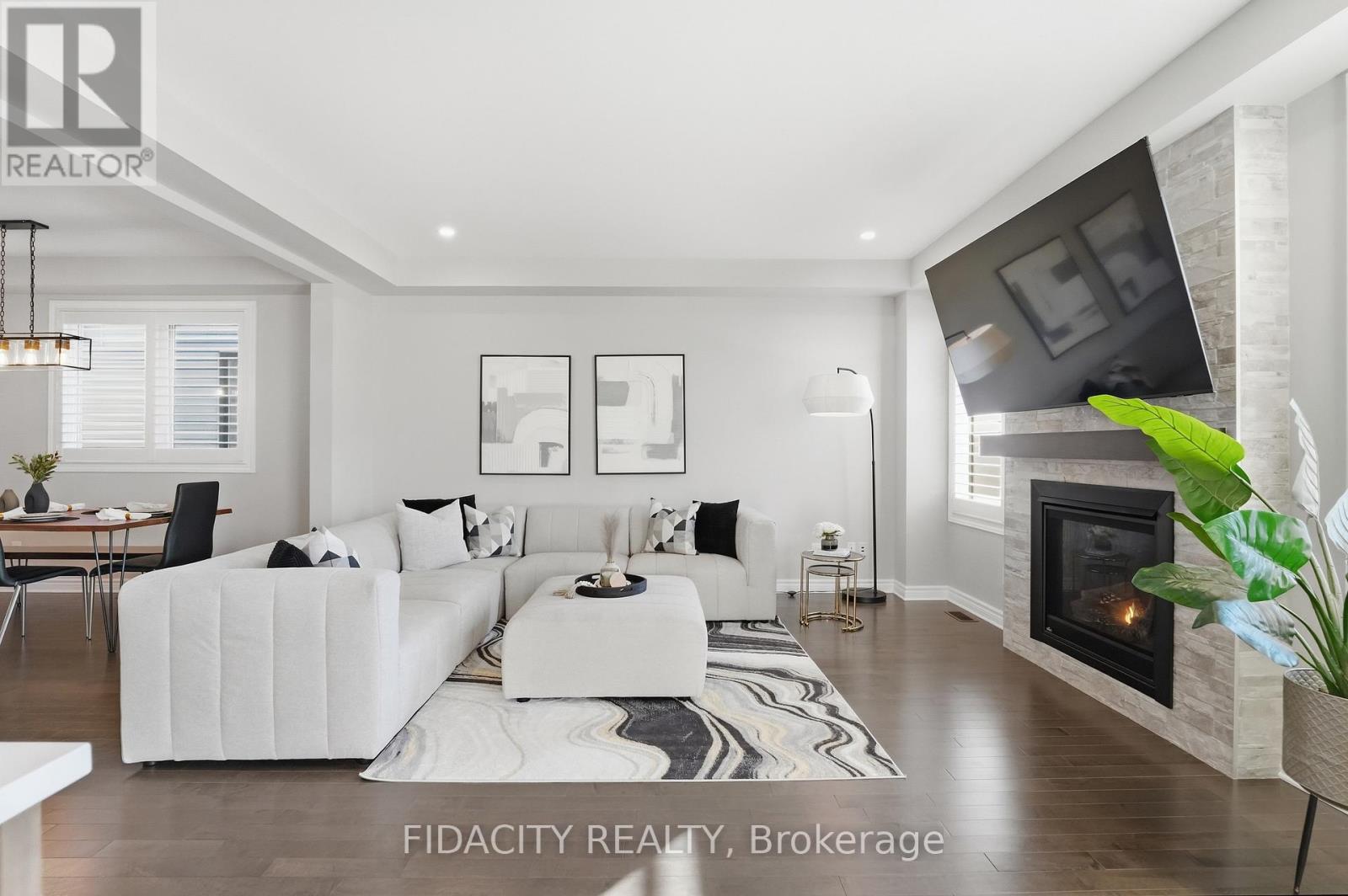 194 Kimpton Drive, Ottawa, Ontario  K2S 2H9 - Photo 13 - X12979688