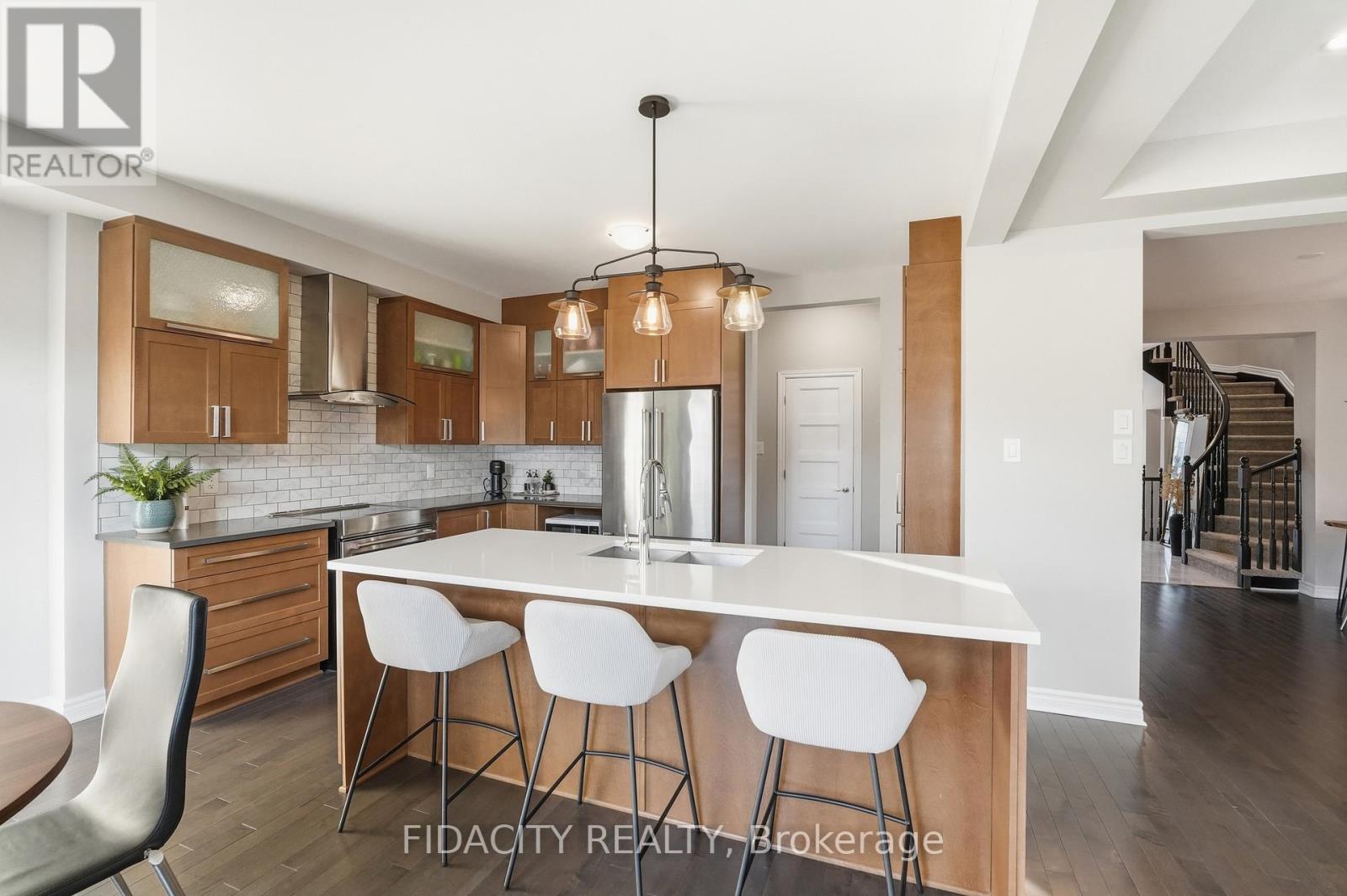 194 Kimpton Drive, Ottawa, Ontario  K2S 2H9 - Photo 18 - X12979688