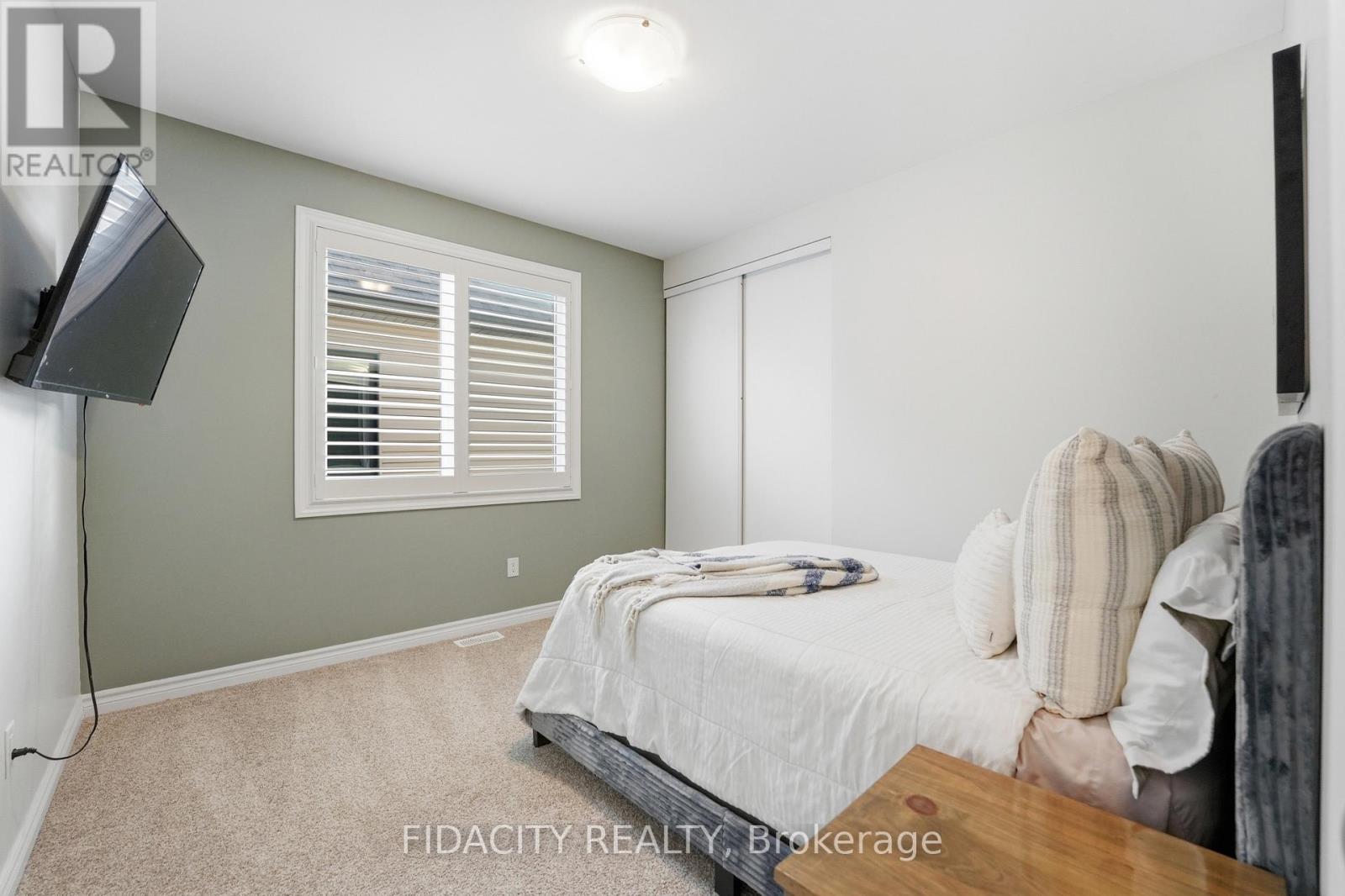 194 Kimpton Drive, Ottawa, Ontario  K2S 2H9 - Photo 31 - X12979688