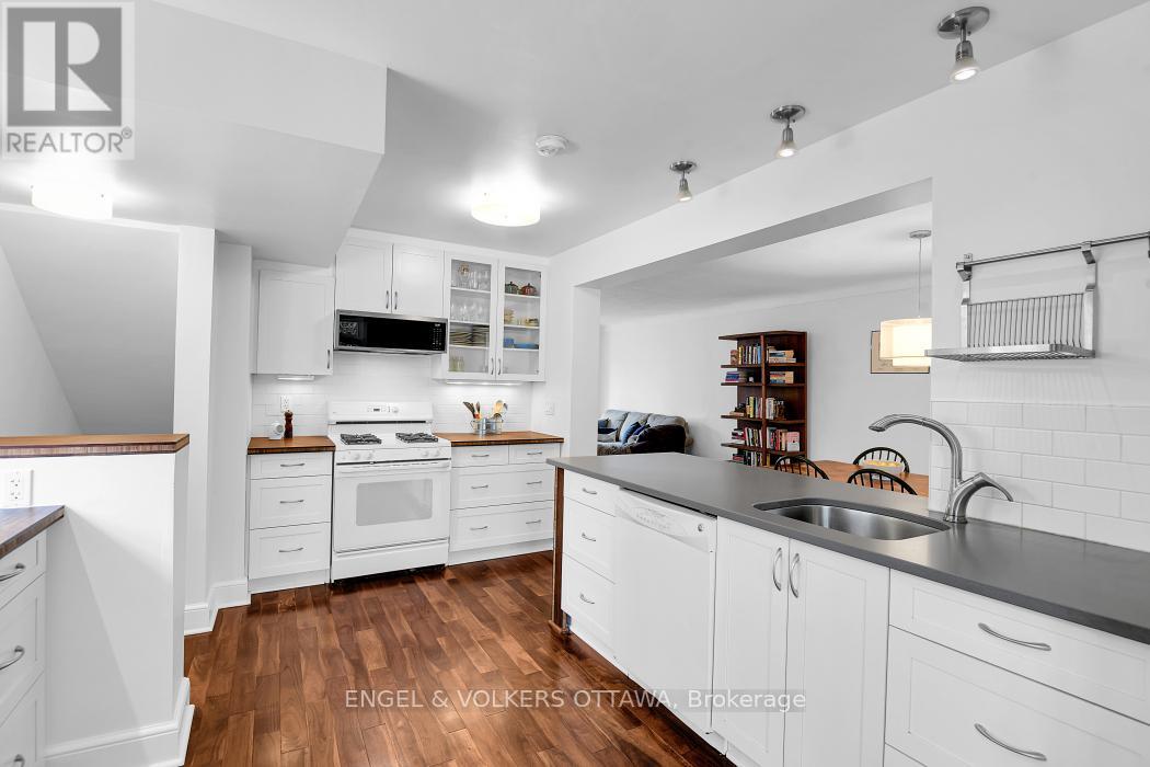 421 Chapel Street, Ottawa, Ontario  K1N 7Z7 - Photo 8 - X12979706