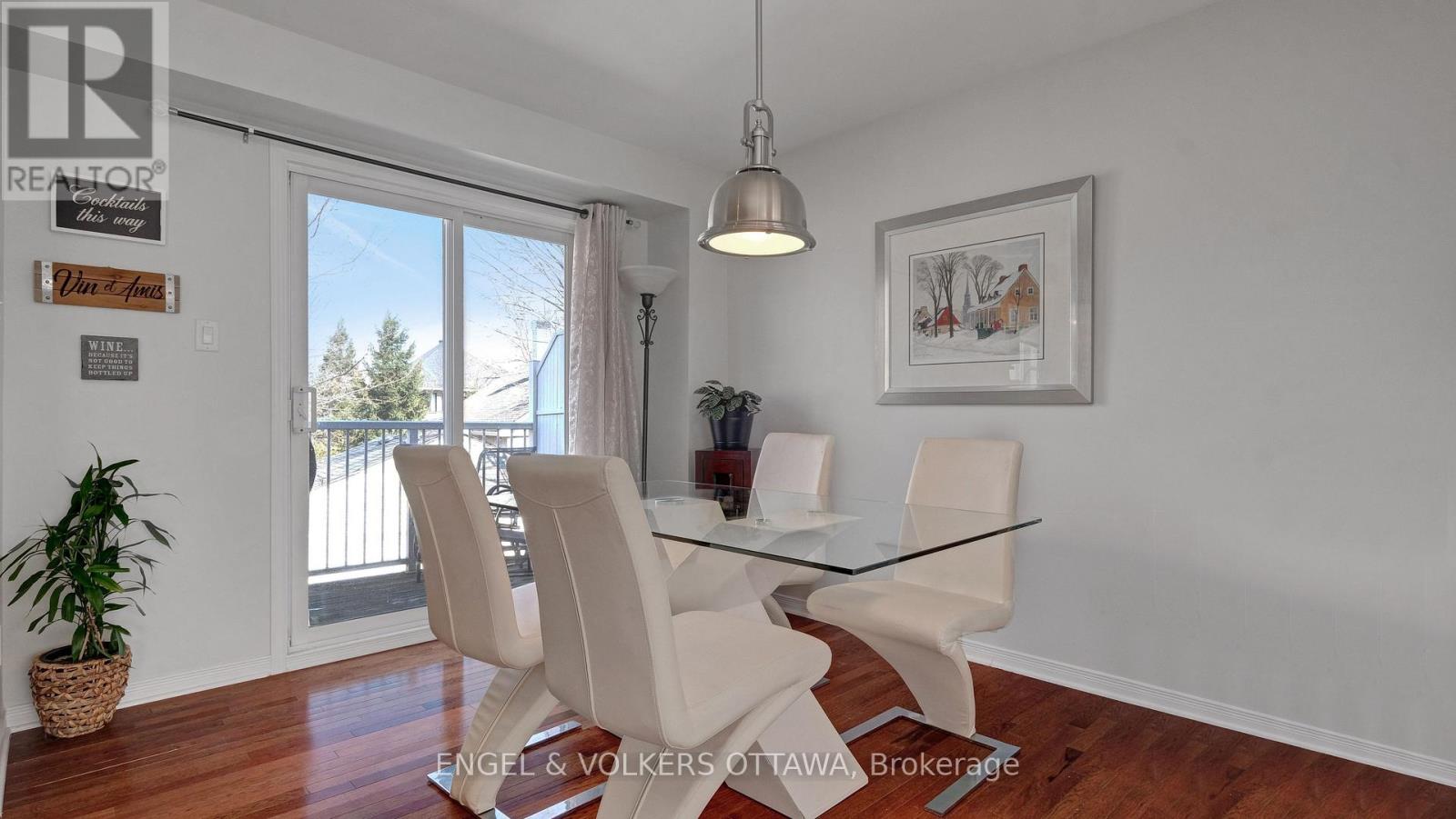 505 Burleigh Private, Ottawa, Ontario  K1J 1J9 - Photo 15 - X12979726