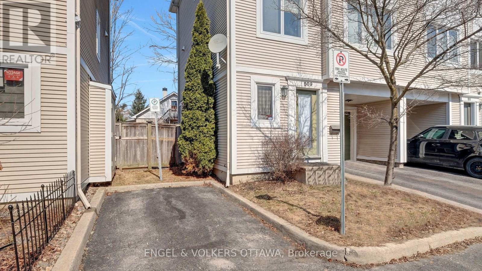 505 Burleigh Private, Ottawa, Ontario  K1J 1J9 - Photo 41 - X12979726