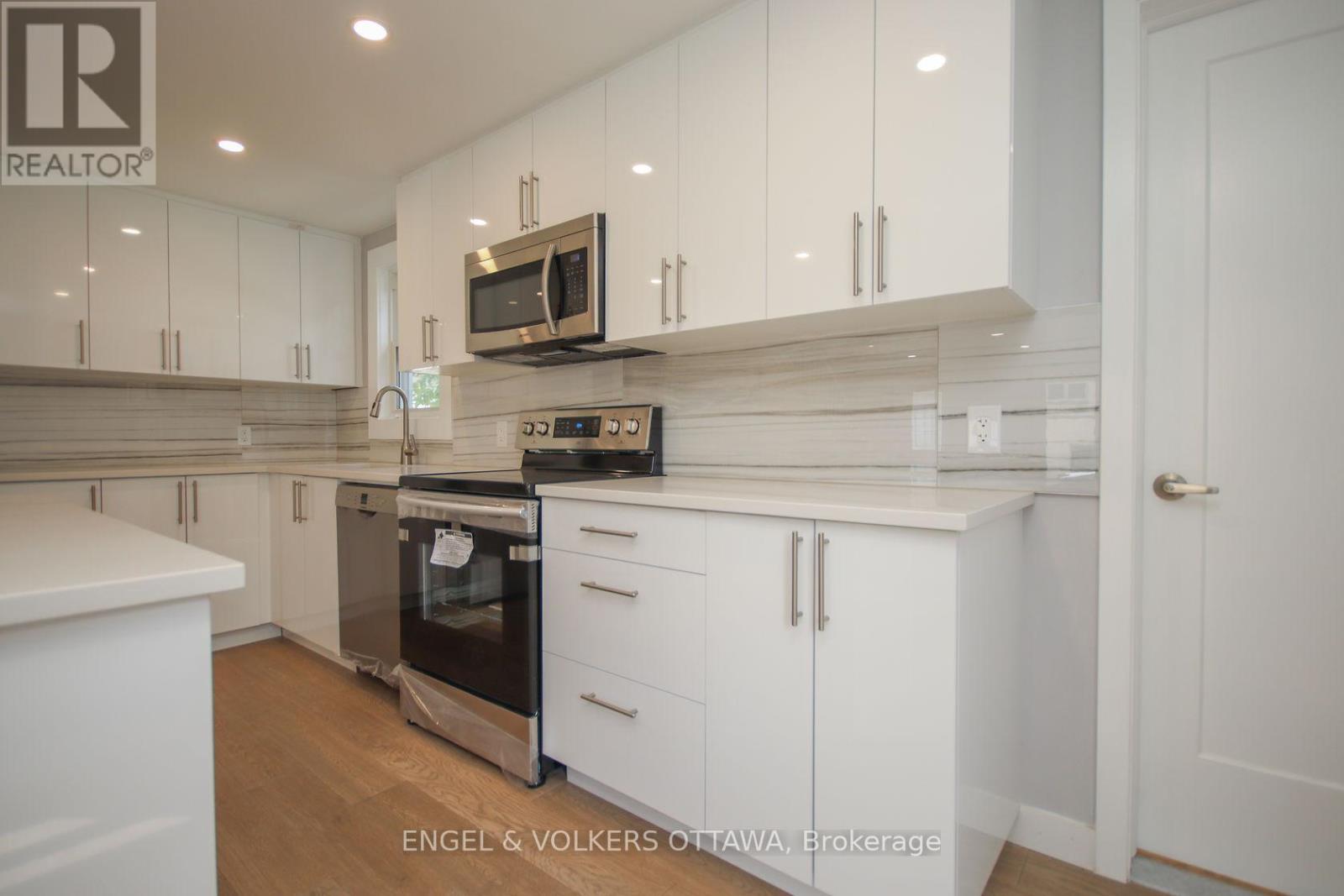 A - 43 St Charles Street, Ottawa, Ontario  K1L 5V3 - Photo 16 - X12979734