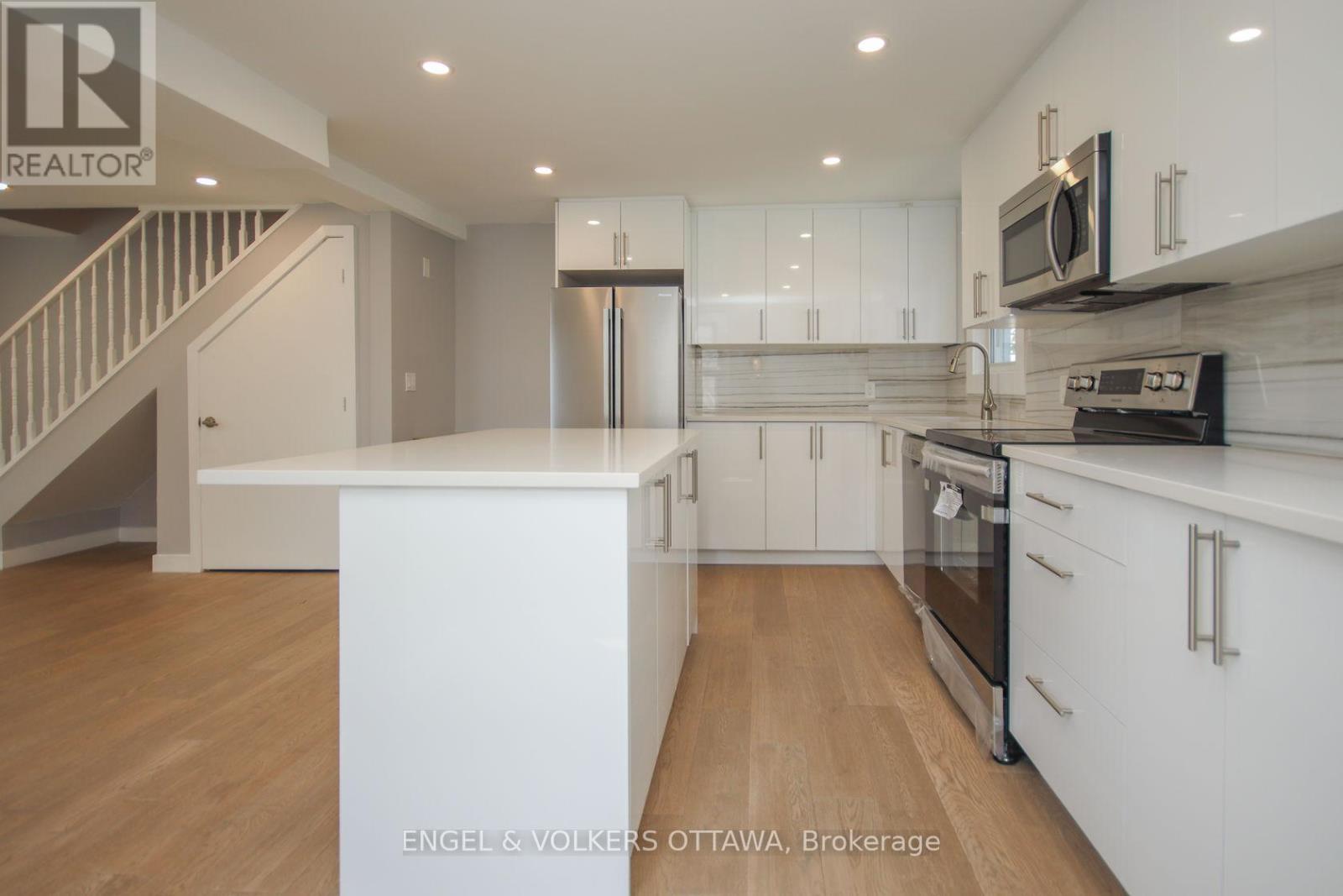 A - 43 St Charles Street, Ottawa, Ontario  K1L 5V3 - Photo 19 - X12979734