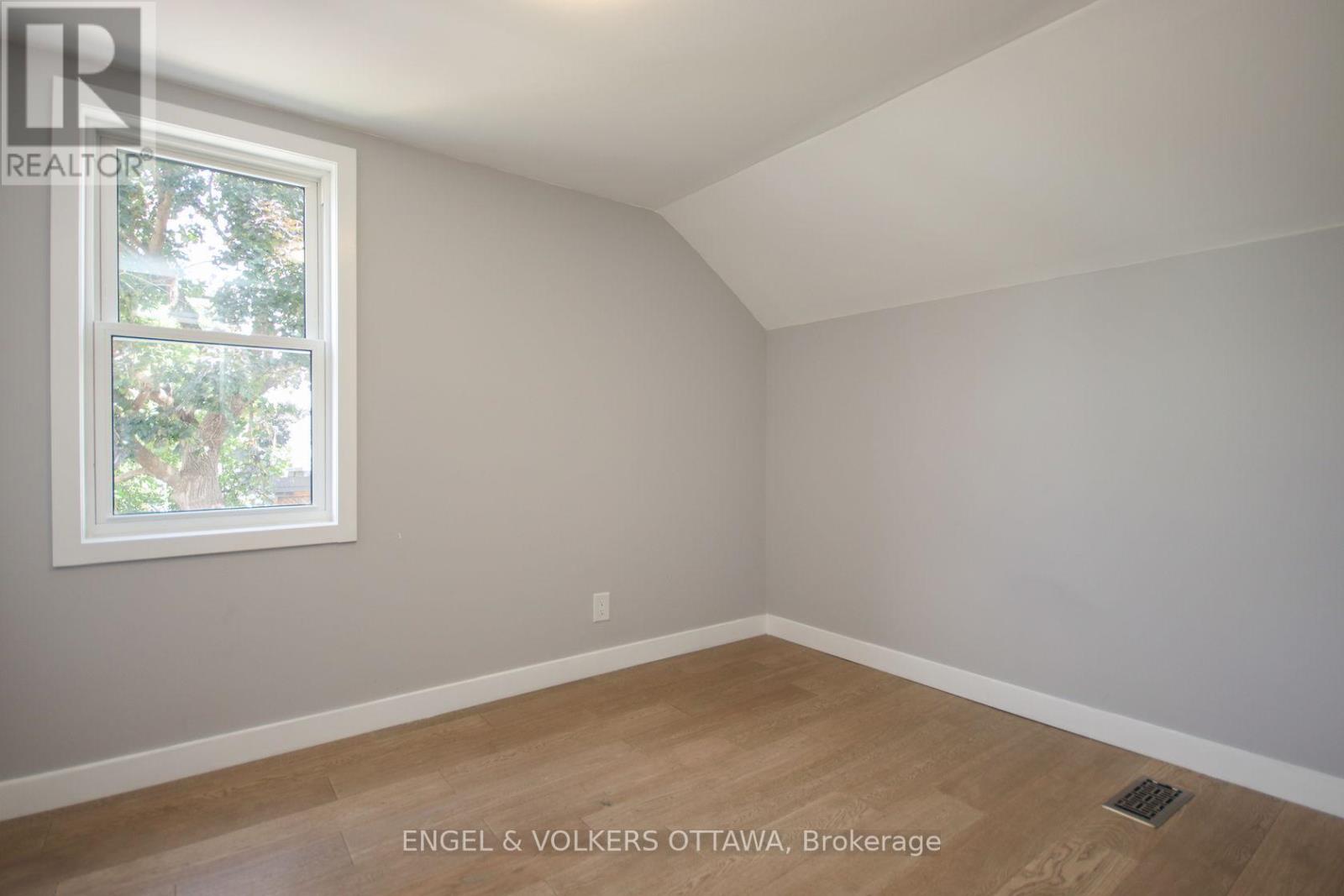A - 43 St Charles Street, Ottawa, Ontario  K1L 5V3 - Photo 38 - X12979734