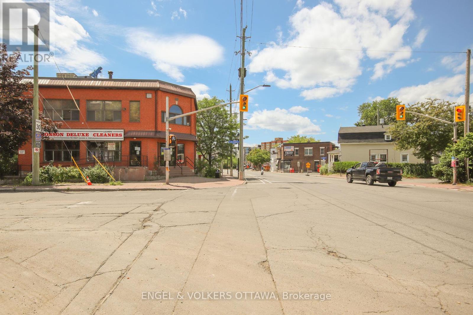 A - 43 St Charles Street, Ottawa, Ontario  K1L 5V3 - Photo 46 - X12979734