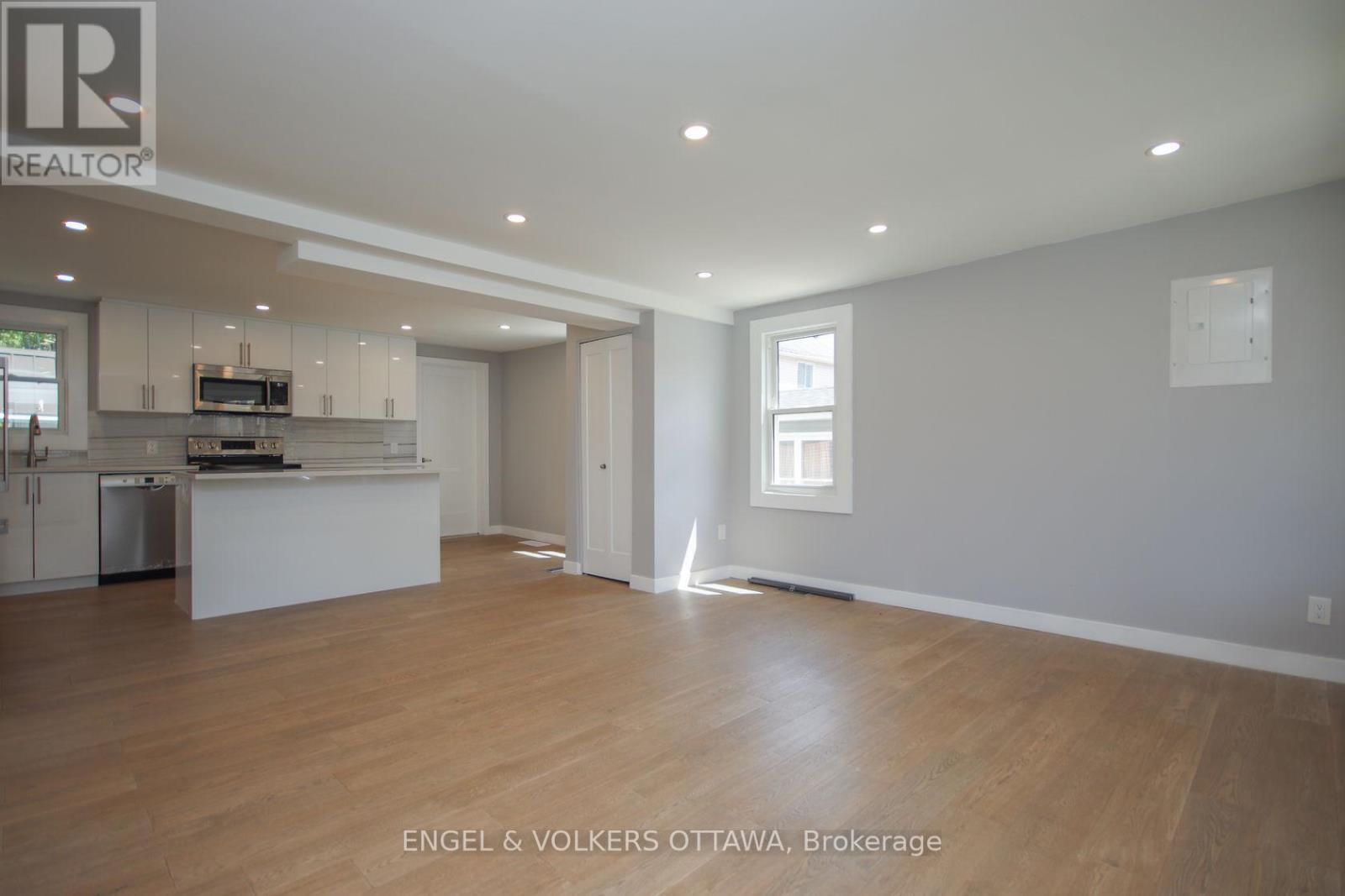 A - 43 St Charles Street, Ottawa, Ontario  K1L 5V3 - Photo 6 - X12979734