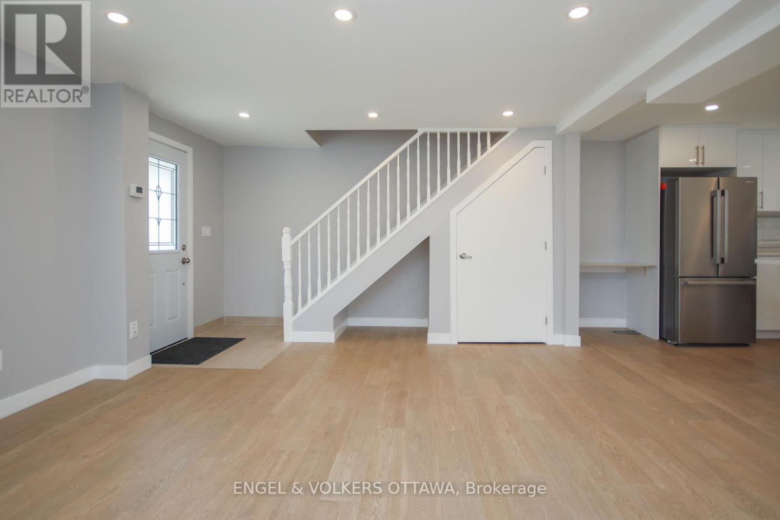 A - 43 St Charles Street, Ottawa, Ontario  K1L 5V3 - Photo 8 - X12979734