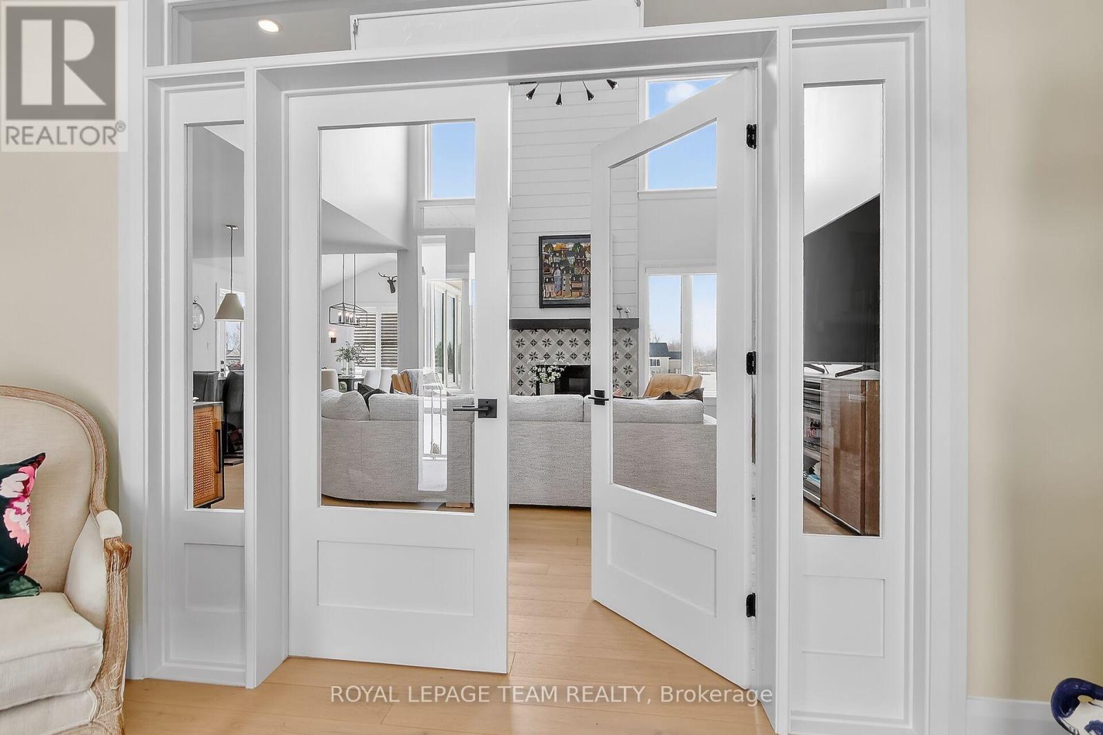 212 Kaswit Drive, Beckwith, Ontario  K7C 0C4 - Photo 4 - X12979760