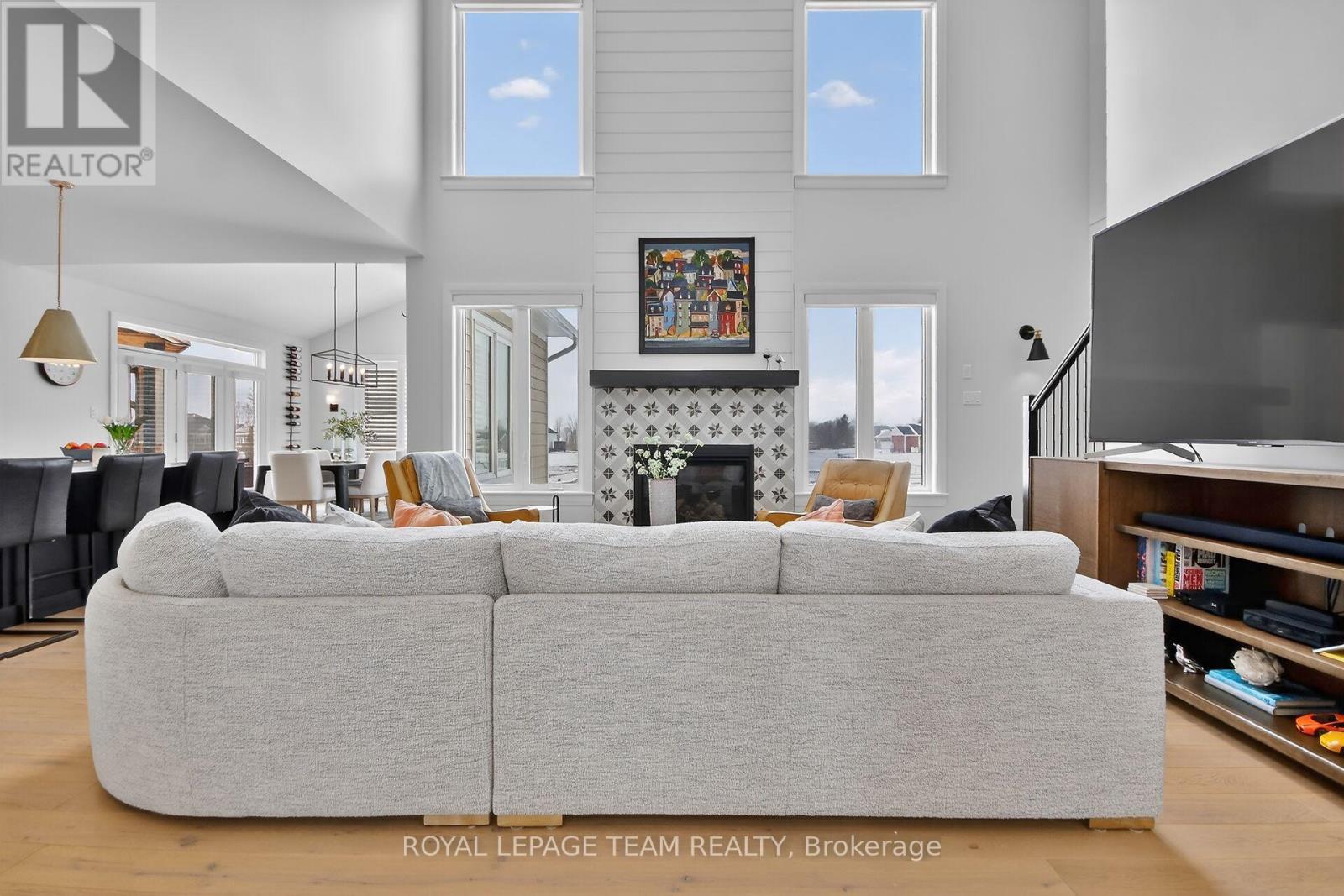 212 Kaswit Drive, Beckwith, Ontario  K7C 0C4 - Photo 5 - X12979760