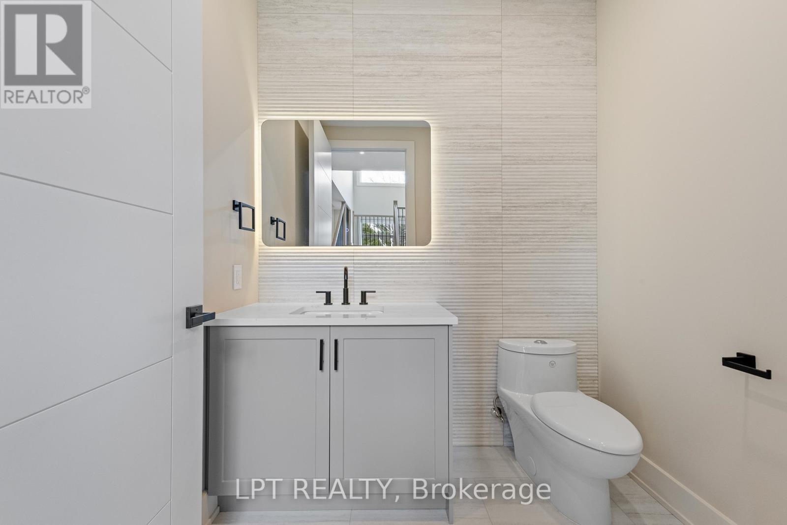 15 Briggs Avenue, Ottawa, Ontario K2E 6W5 - Photo 21 - X12979786