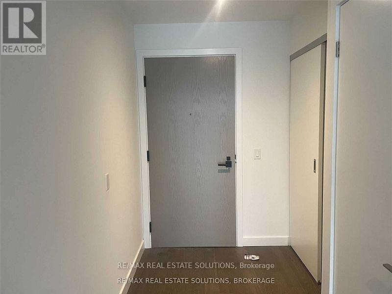 1709 - 2a Church Street, Toronto, Ontario  M5E 0E1 - Photo 4 - C12979712