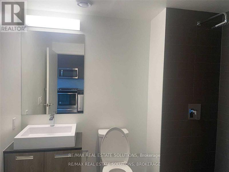 1709 - 2a Church Street, Toronto, Ontario  M5E 0E1 - Photo 6 - C12979712