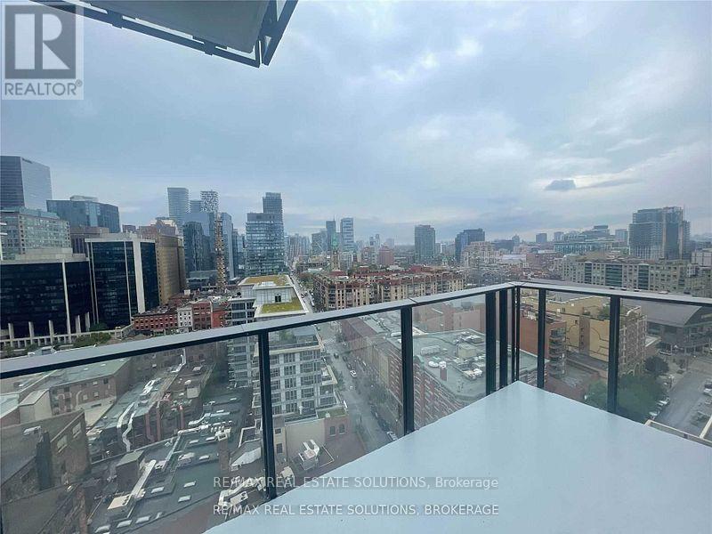 1709 - 2a Church Street, Toronto, Ontario  M5E 0E1 - Photo 8 - C12979712