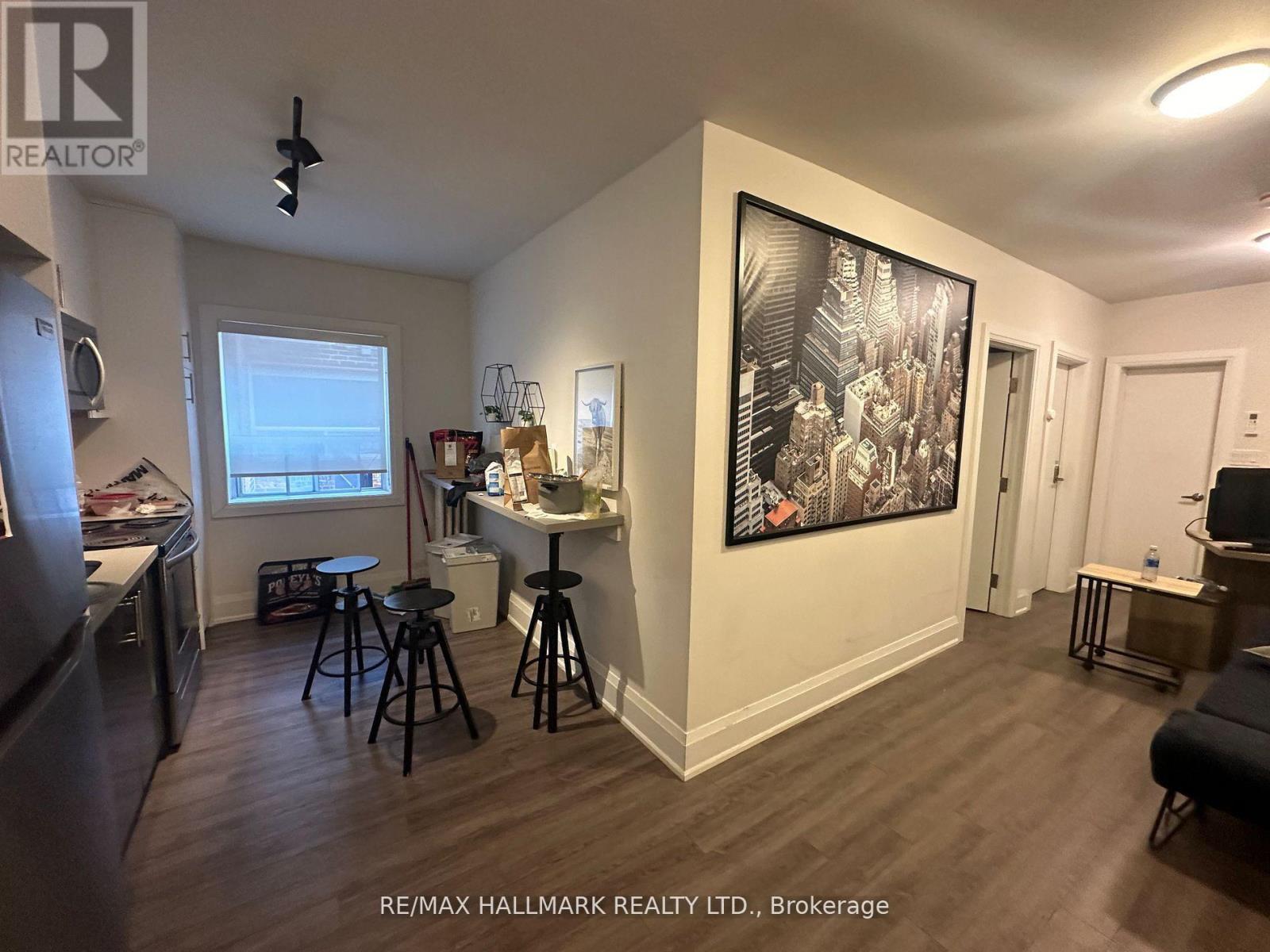 7 - 595 ST CLAIR AVENUE W, Toronto, Ontario