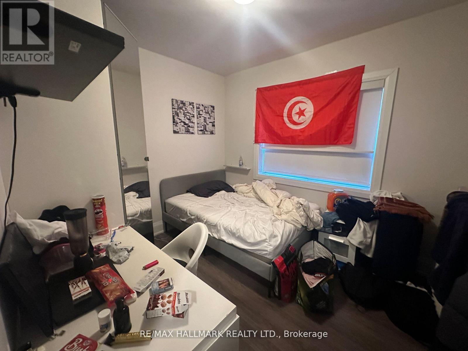 7 - 595 St Clair Avenue W, Toronto, Ontario  M6C 1A3 - Photo 10 - C12979730