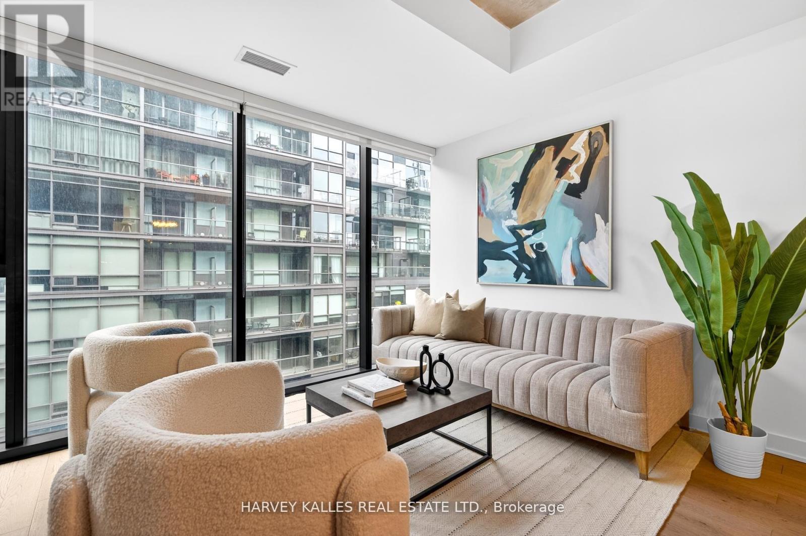 604 - 38 Stewart Street, Toronto, Ontario  M5V 0H1 - Photo 10 - C12979768