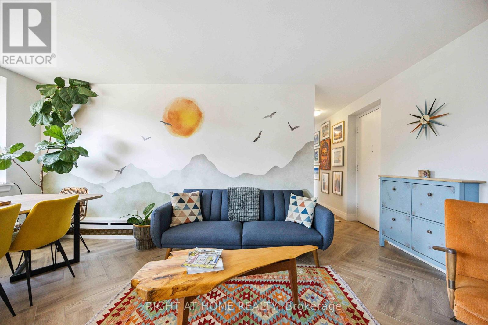 103 - 57 Neptune Drive, Toronto, Ontario  M6A 1X2 - Photo 7 - C12979770