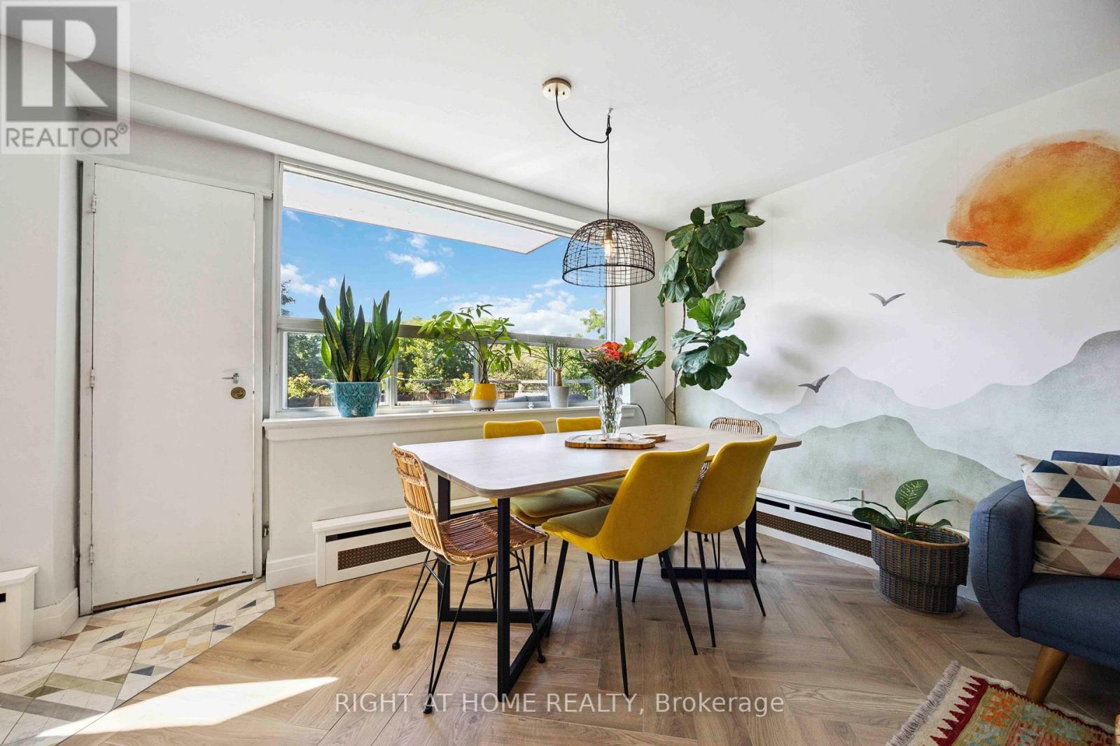 103 - 57 Neptune Drive, Toronto, Ontario  M6A 1X2 - Photo 8 - C12979770