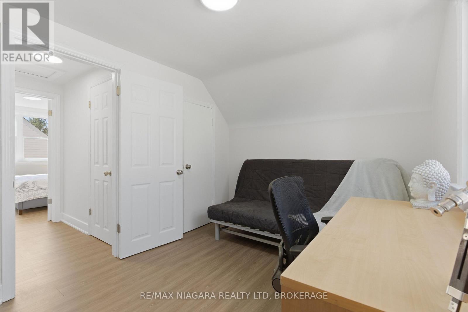 5654 Drummond Road, Niagara Falls, Ontario  L2G 4L4 - Photo 13 - X12979692