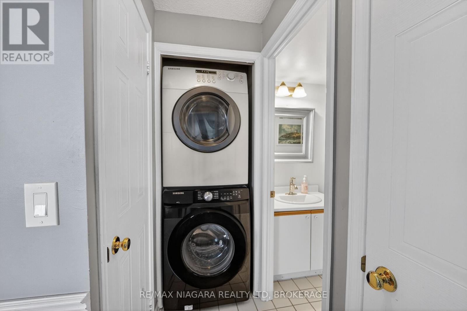 501 - 81 Scott Street, St. Catharines, Ontario  L2N 7L5 - Photo 15 - X12979702