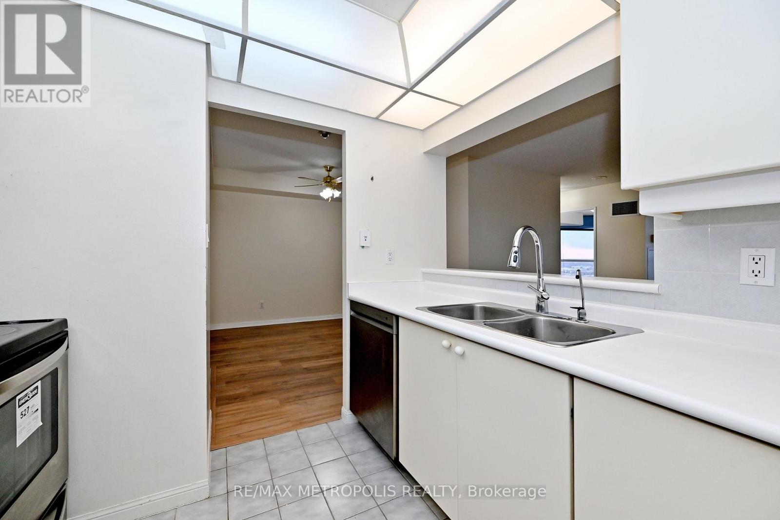 2615 - 88 Corporate Drive, Toronto, Ontario  M1H 3G6 - Photo 21 - E12979672