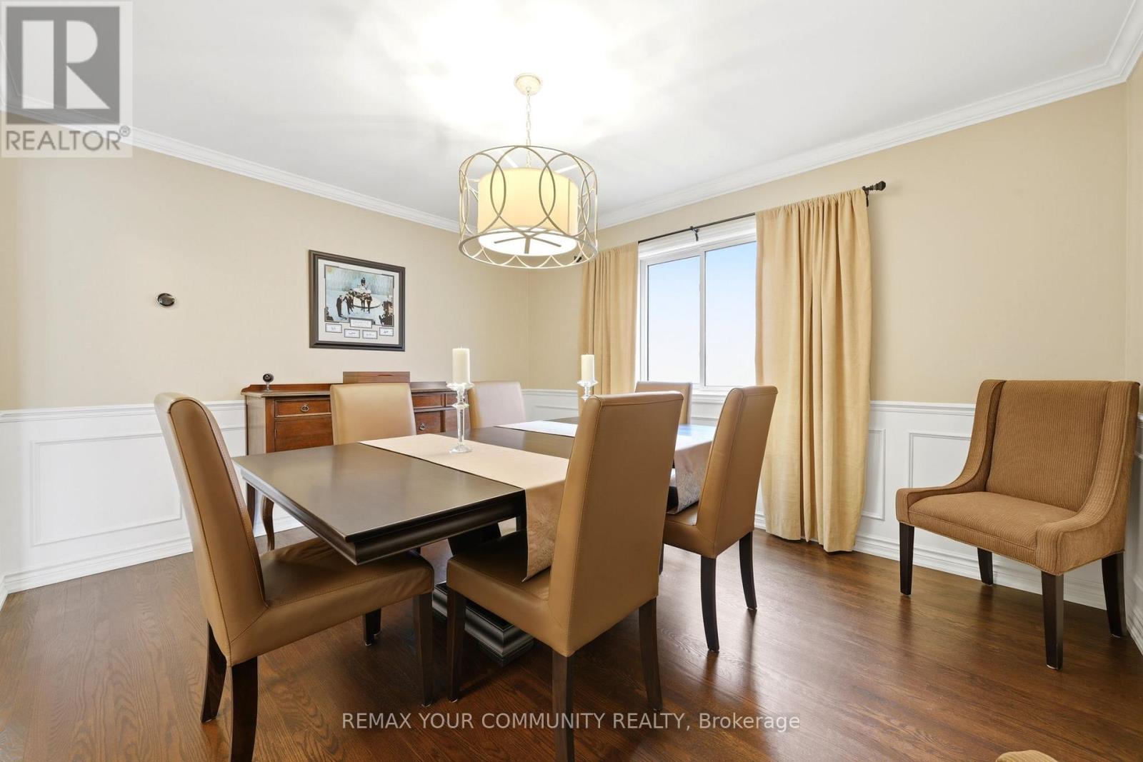 29 Mcgee Crescent, Aurora, Ontario  L4G 6L8 - Photo 16 - N12979684