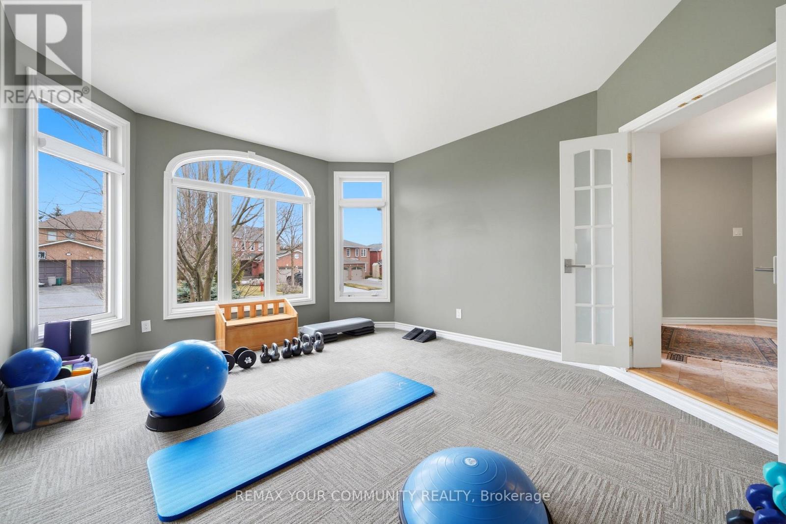 29 Mcgee Crescent, Aurora, Ontario  L4G 6L8 - Photo 19 - N12979684