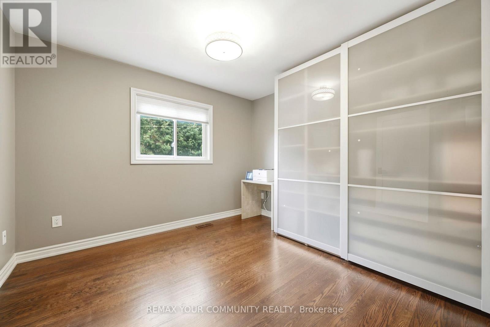 29 Mcgee Crescent, Aurora, Ontario  L4G 6L8 - Photo 20 - N12979684