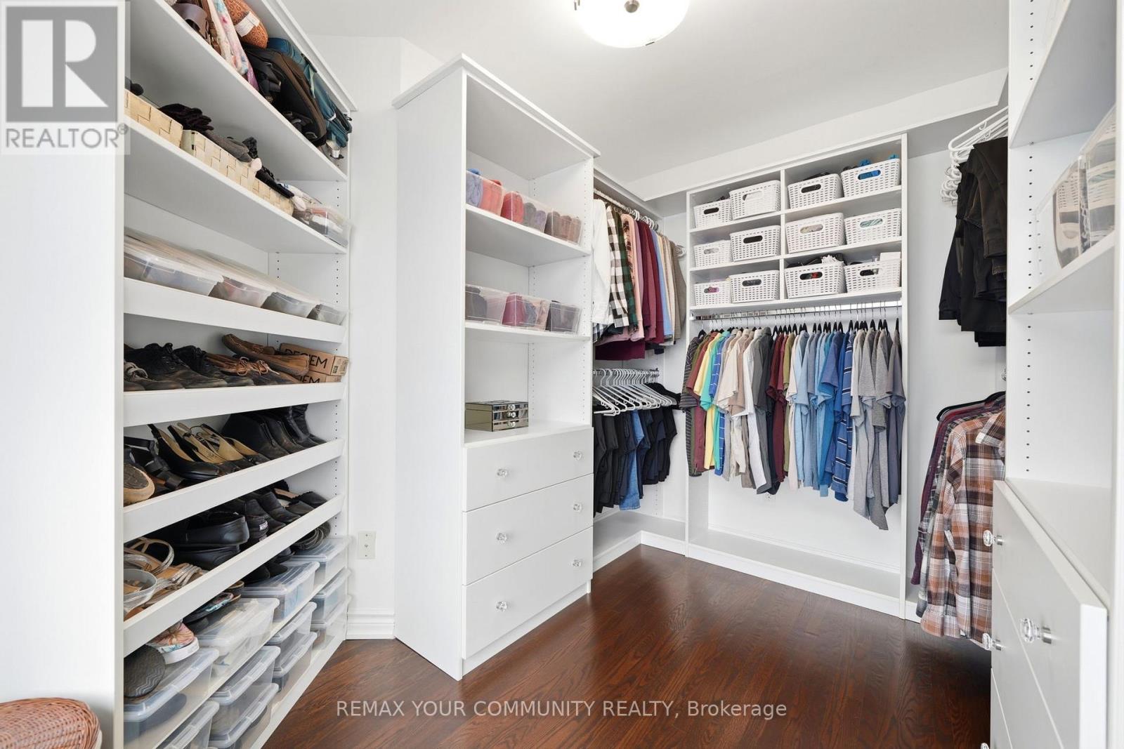 29 Mcgee Crescent, Aurora, Ontario  L4G 6L8 - Photo 24 - N12979684