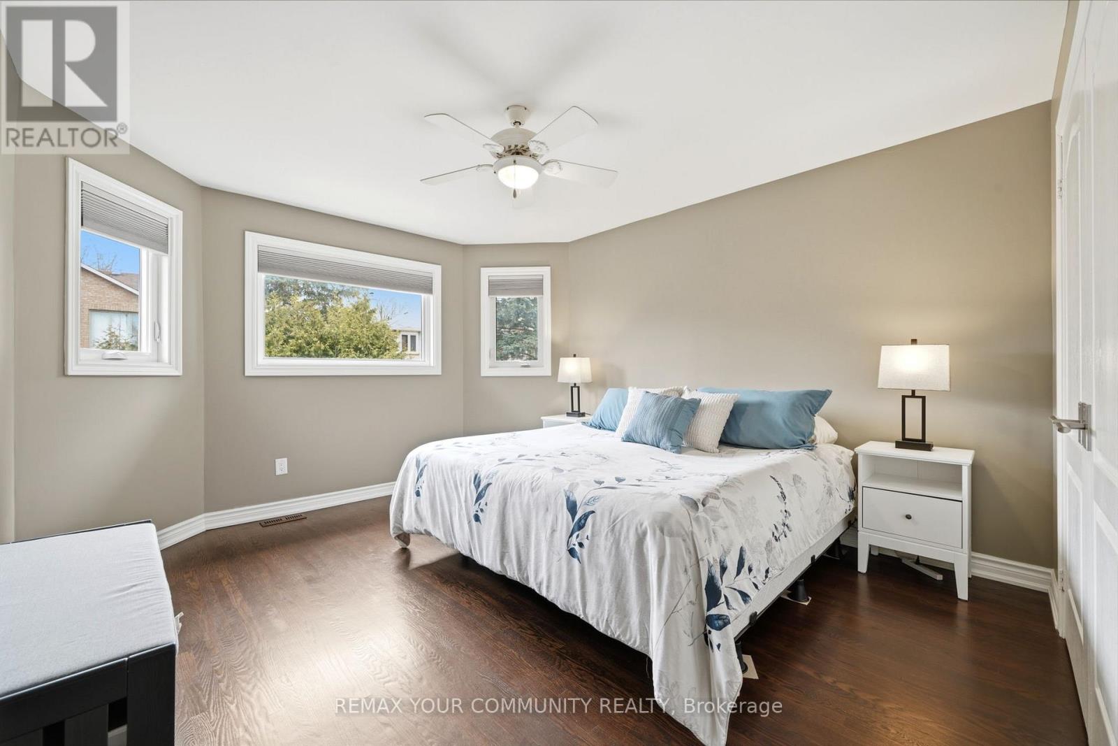 29 Mcgee Crescent, Aurora, Ontario  L4G 6L8 - Photo 27 - N12979684