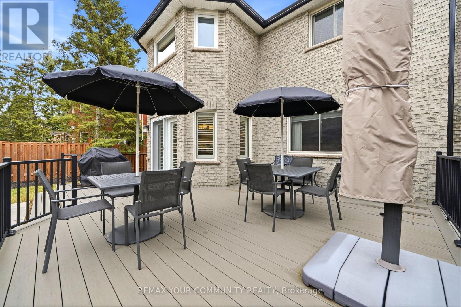 29 Mcgee Crescent, Aurora, Ontario  L4G 6L8 - Photo 39 - N12979684