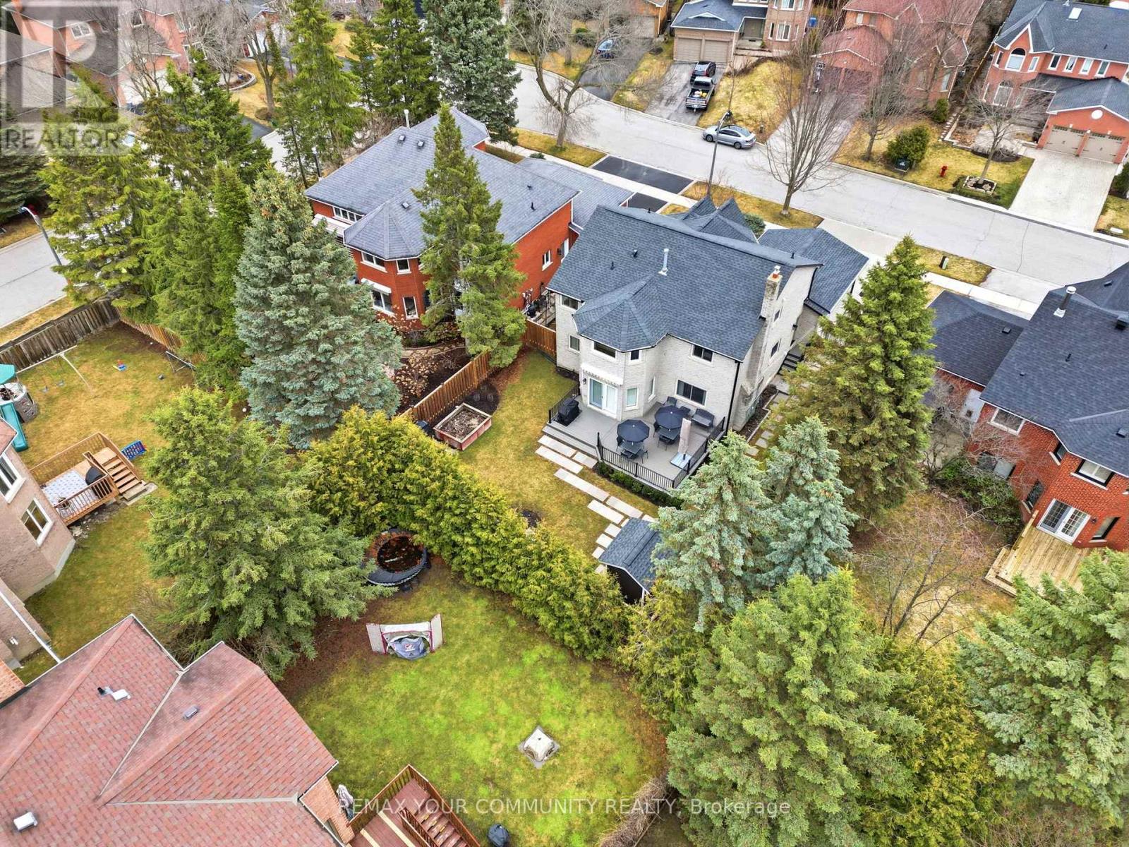 29 Mcgee Crescent, Aurora, Ontario  L4G 6L8 - Photo 44 - N12979684