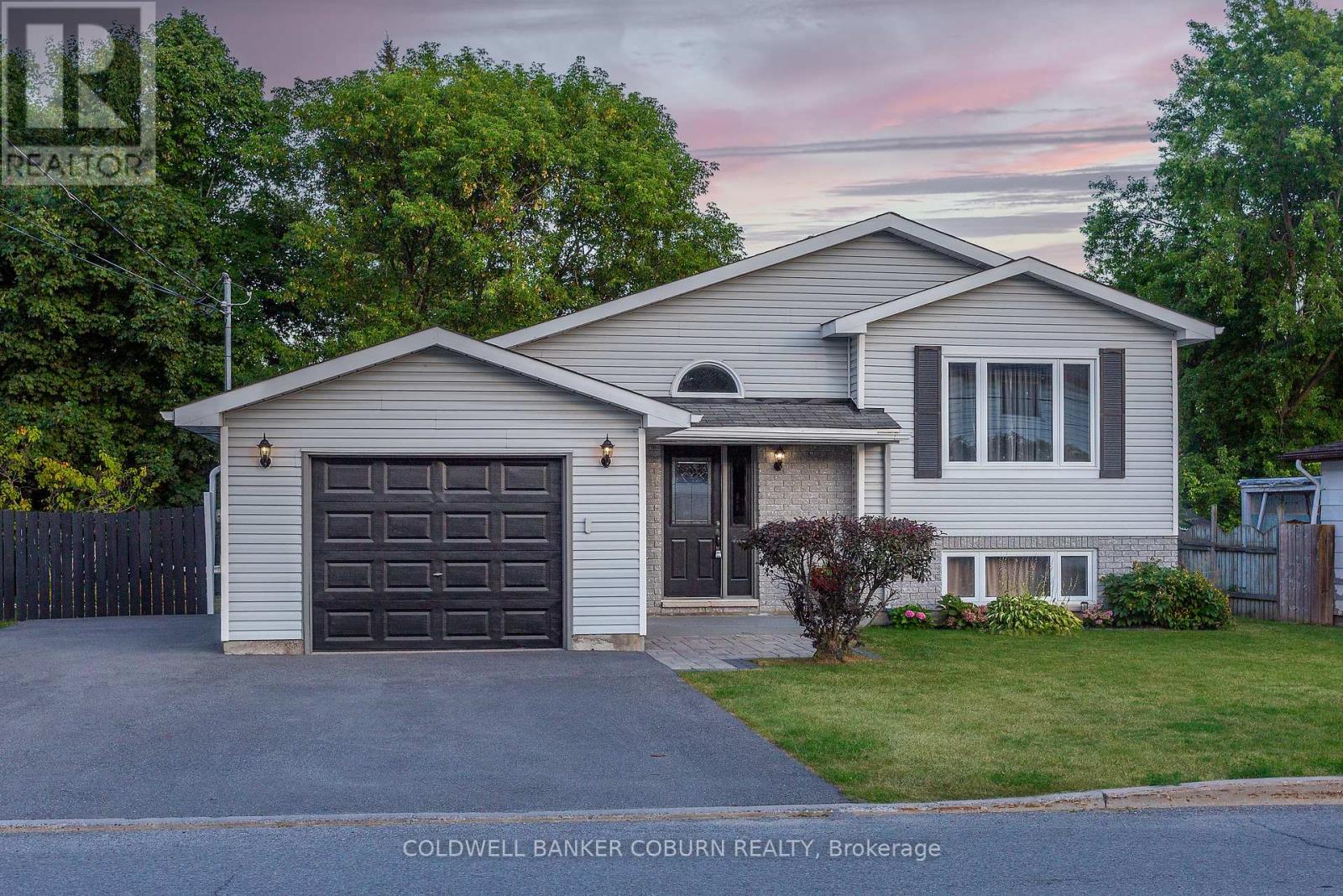 28 LANDRIGAN STREET, Arnprior, Ontario