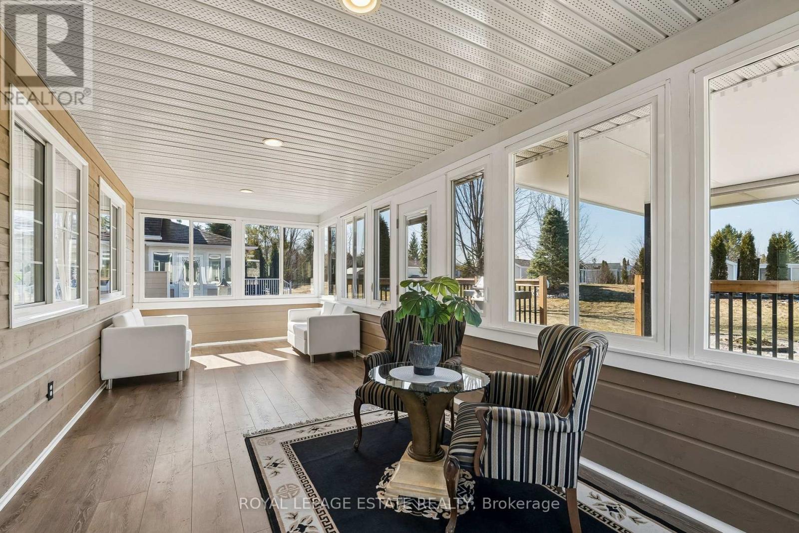 6 Temagami Trail, Wasaga Beach, Ontario  L9Z 1X7 - Photo 17 - S12979704