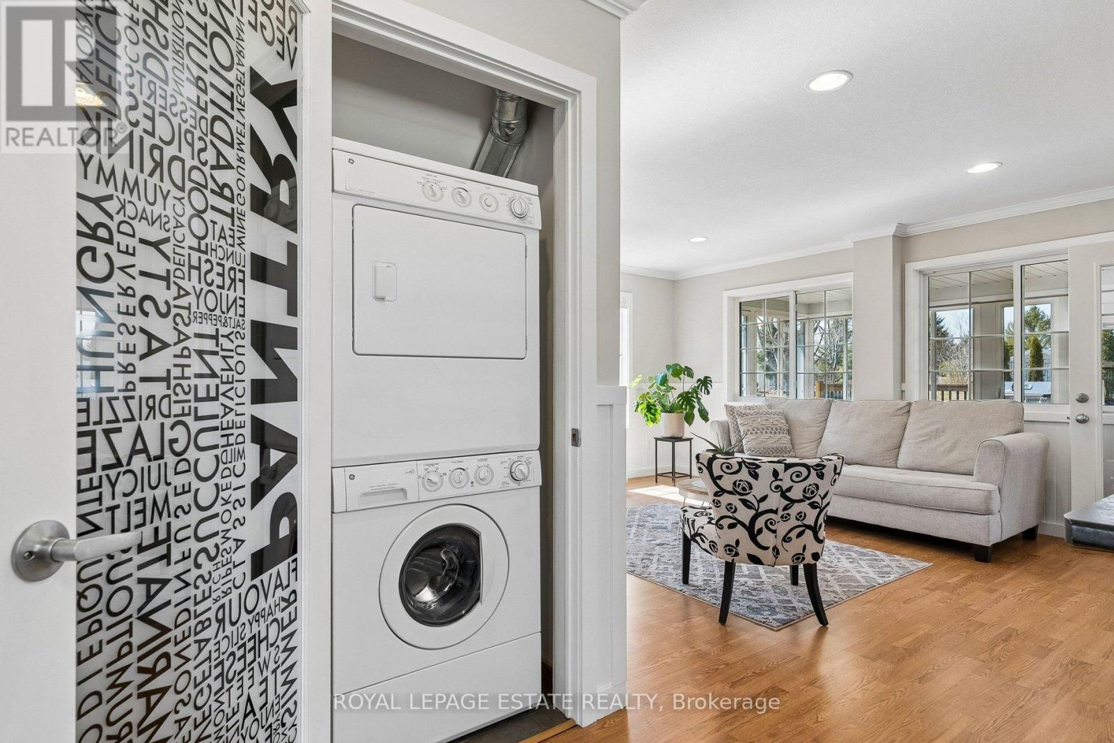 6 Temagami Trail, Wasaga Beach, Ontario  L9Z 1X7 - Photo 27 - S12979704