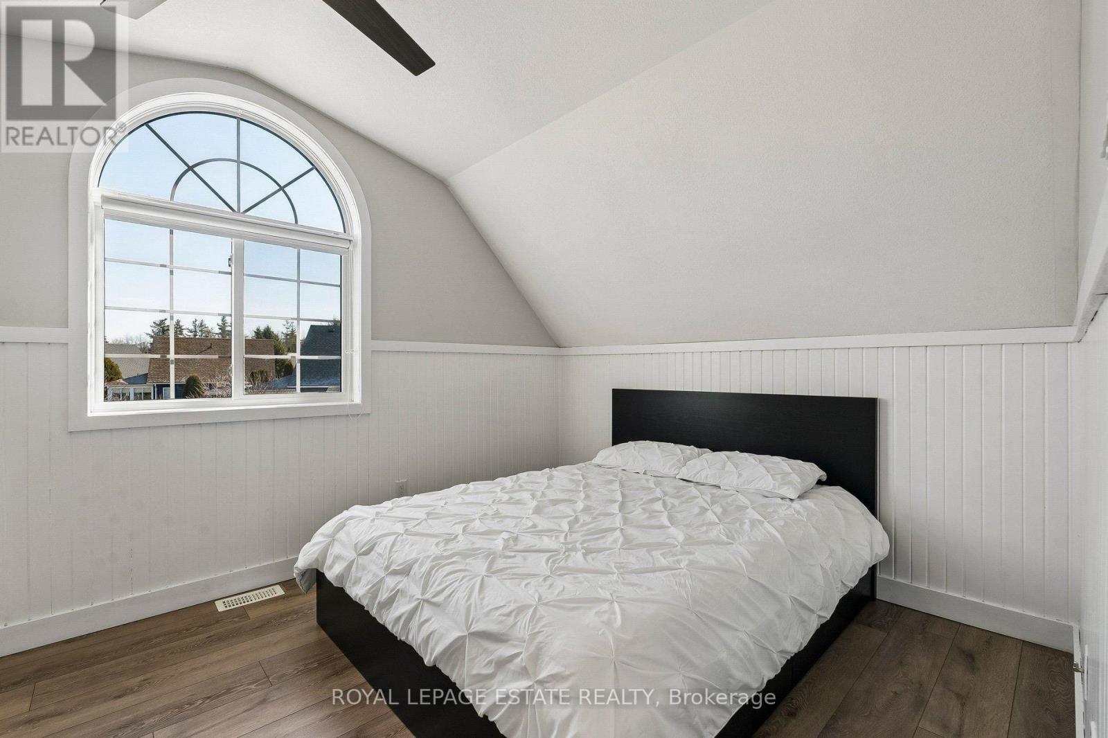 6 Temagami Trail, Wasaga Beach, Ontario  L9Z 1X7 - Photo 32 - S12979704