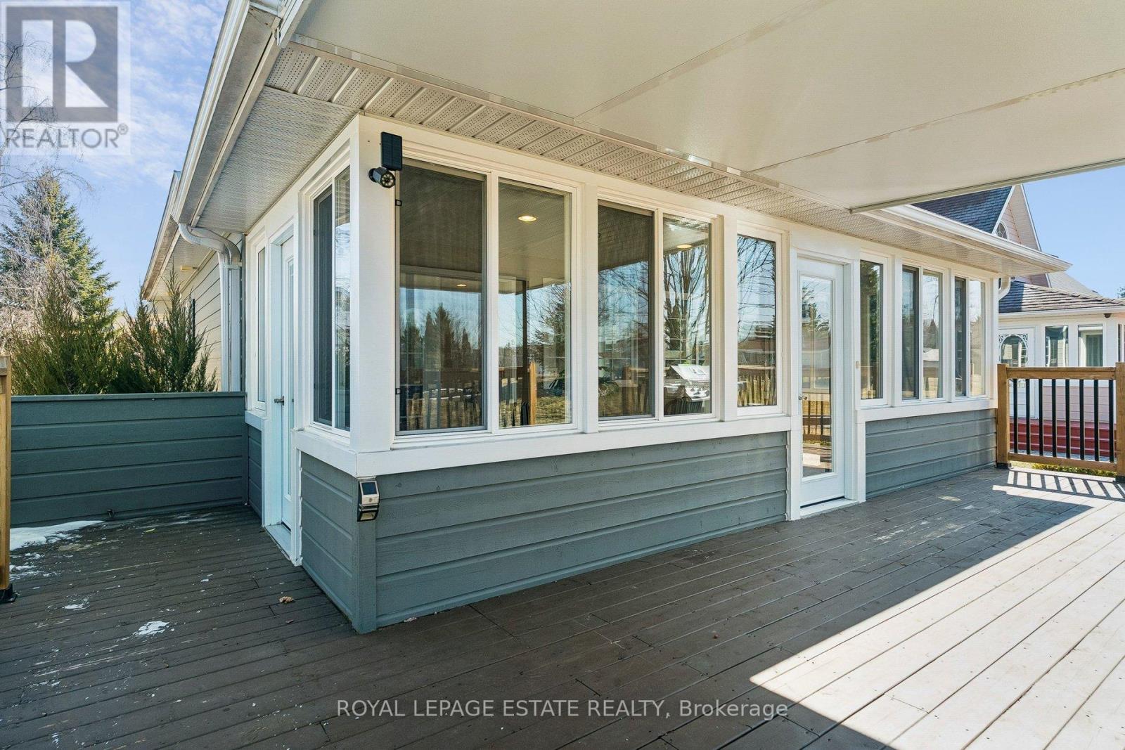 6 Temagami Trail, Wasaga Beach, Ontario  L9Z 1X7 - Photo 36 - S12979704