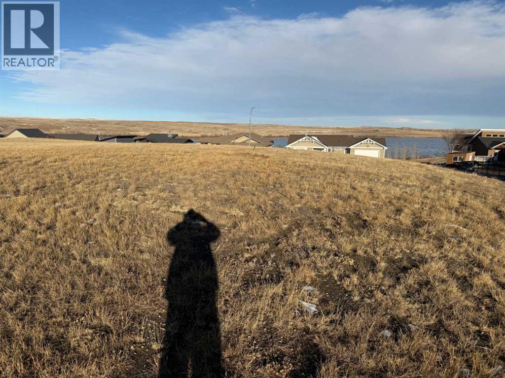 202 Royal Oak Lane, Rural Vulcan County, Alberta  T0L 0R0 - Photo 1 - A2272552