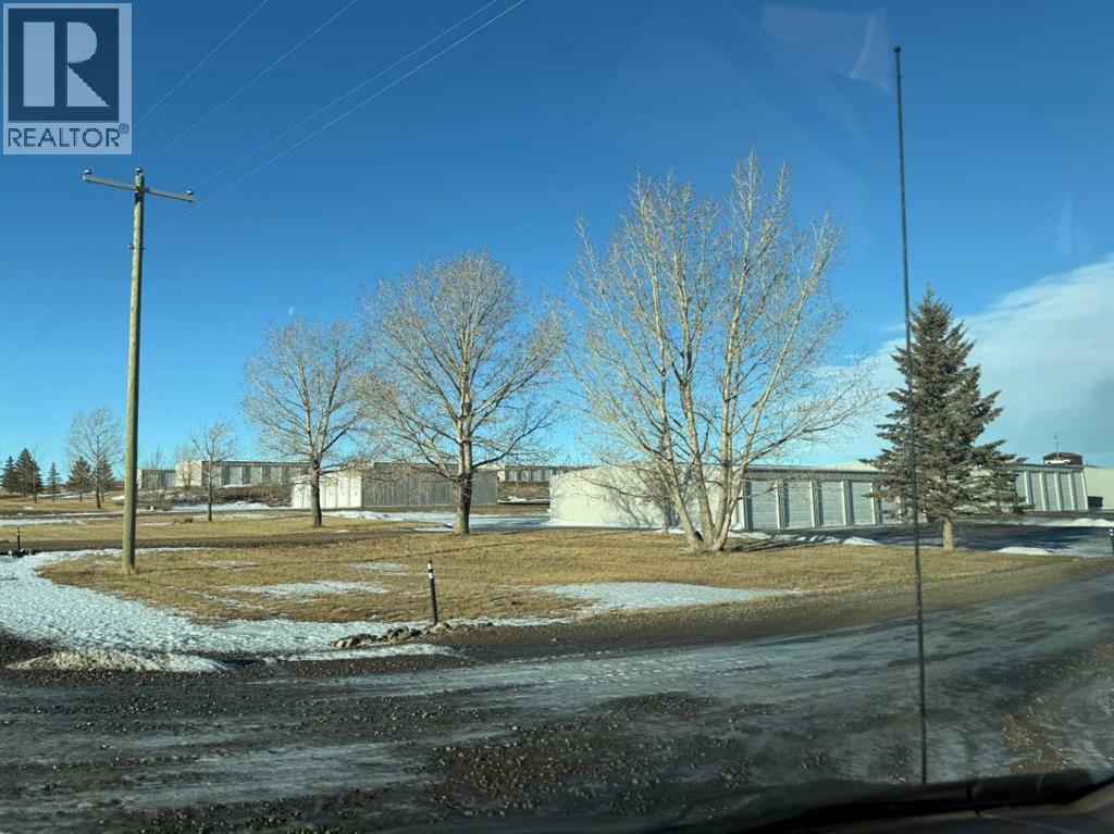 202 Royal Oak Lane, Rural Vulcan County, Alberta  T0L 0R0 - Photo 7 - A2272552