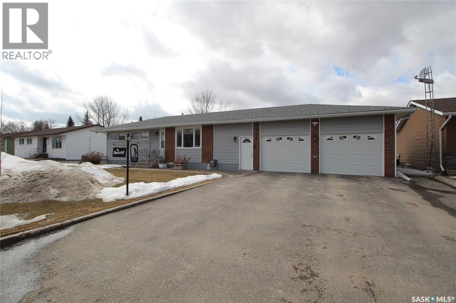 536 Gertie STREET, Moosomin, Saskatchewan